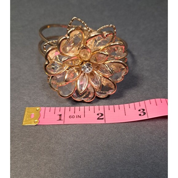 Flower Bracelet Gold-tone Metal Clasp Cuff Costume Formal Dance - Picture 14 of 14